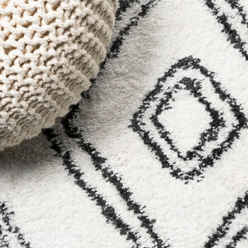 Deia Moroccan Style Diamond Shag Area Rug